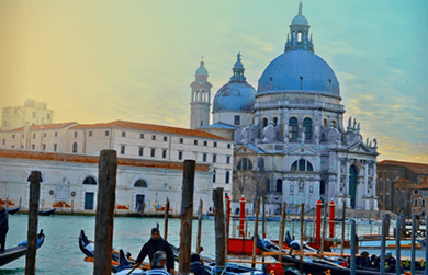 alt="Elevated perspectives discovering the world from above"